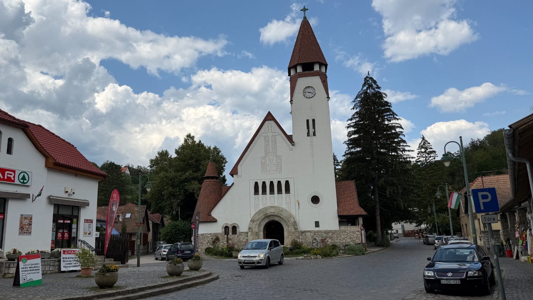 A zebegényi Havas Boldogasszony-templom